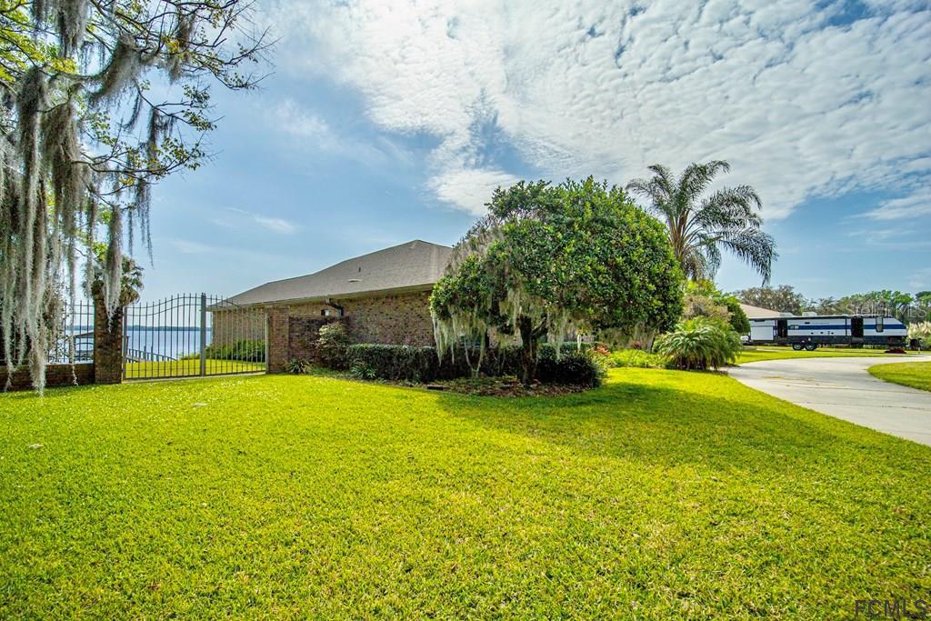 246 CRYSTAL COVE DR, PALATKA, FL, 32177