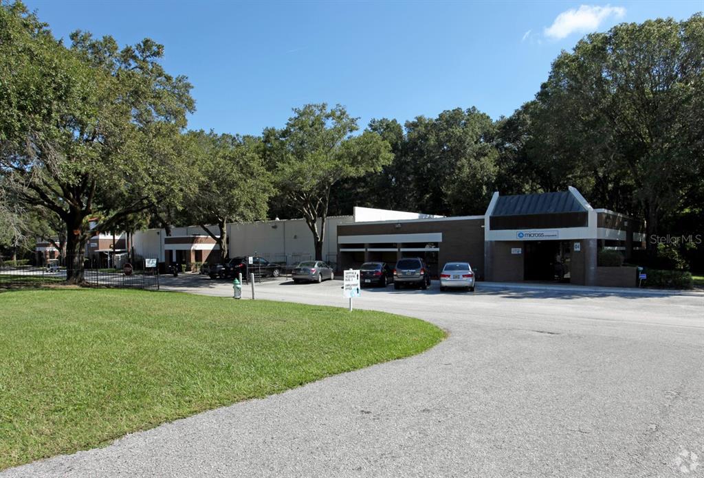 7725 N ORANGE BLOSSOM TRL, ORLANDO, FL, 32810