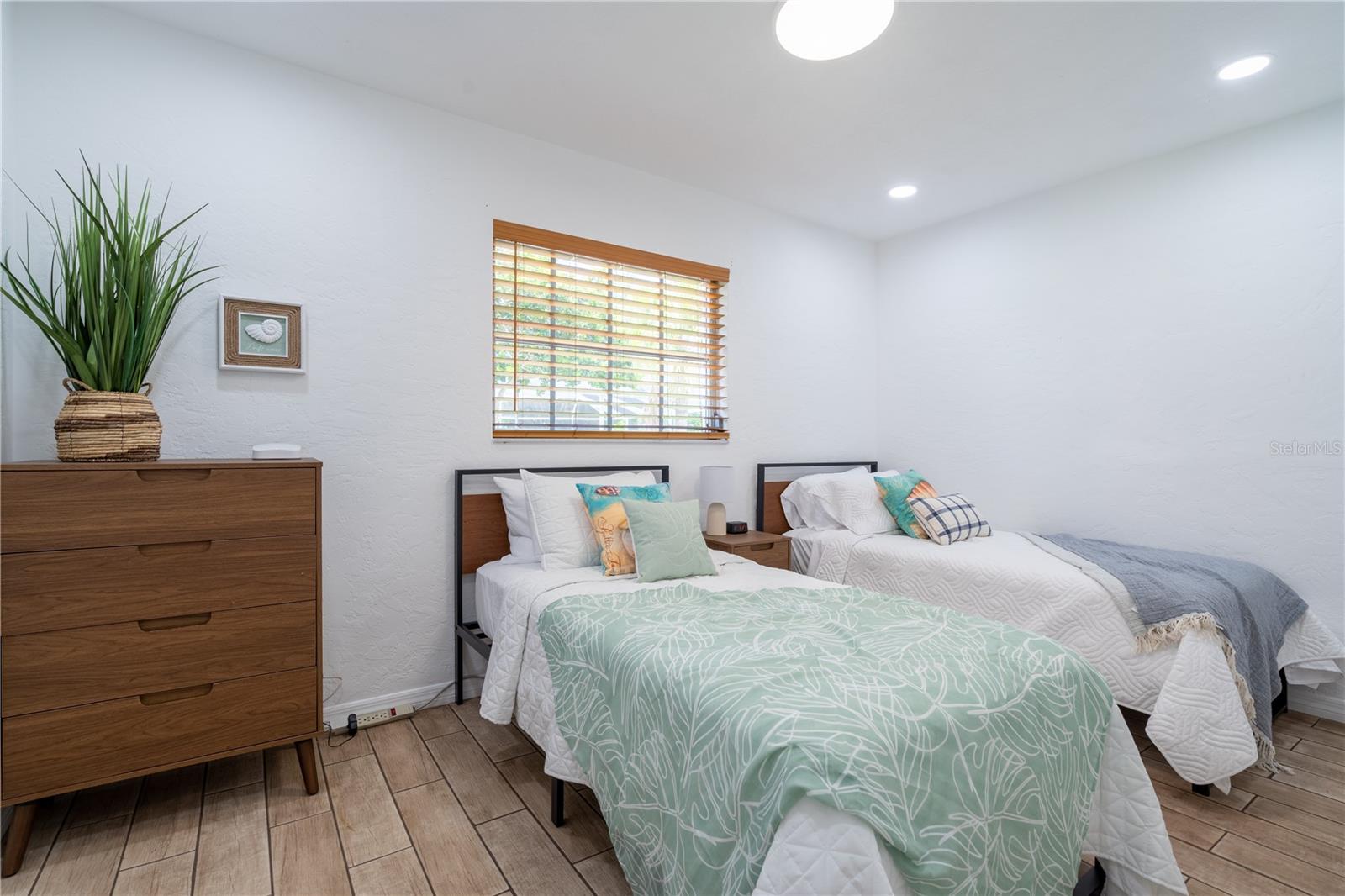 7354 BILTMORE DR, SARASOTA, FL, 34231