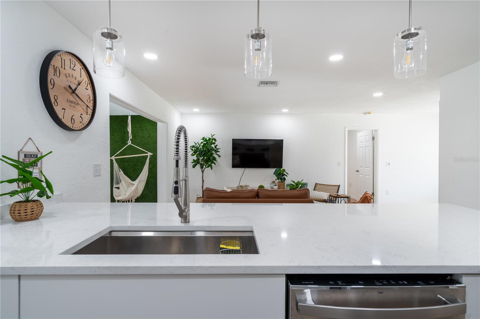 7354 BILTMORE DR, SARASOTA, FL, 34231