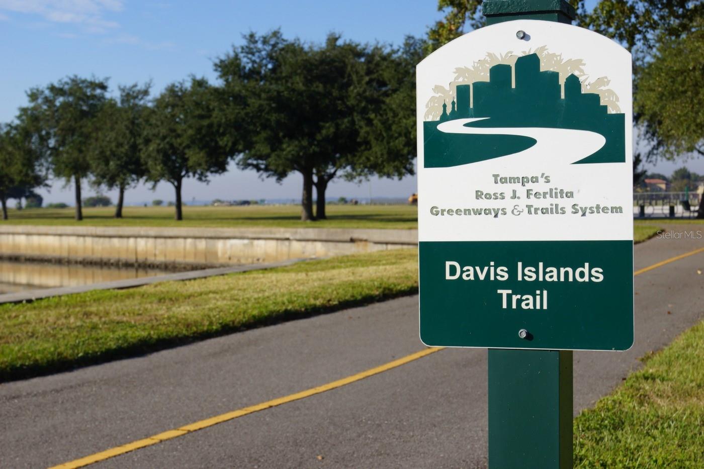 85 DAVIS BLVD #B, TAMPA, FL, 33606