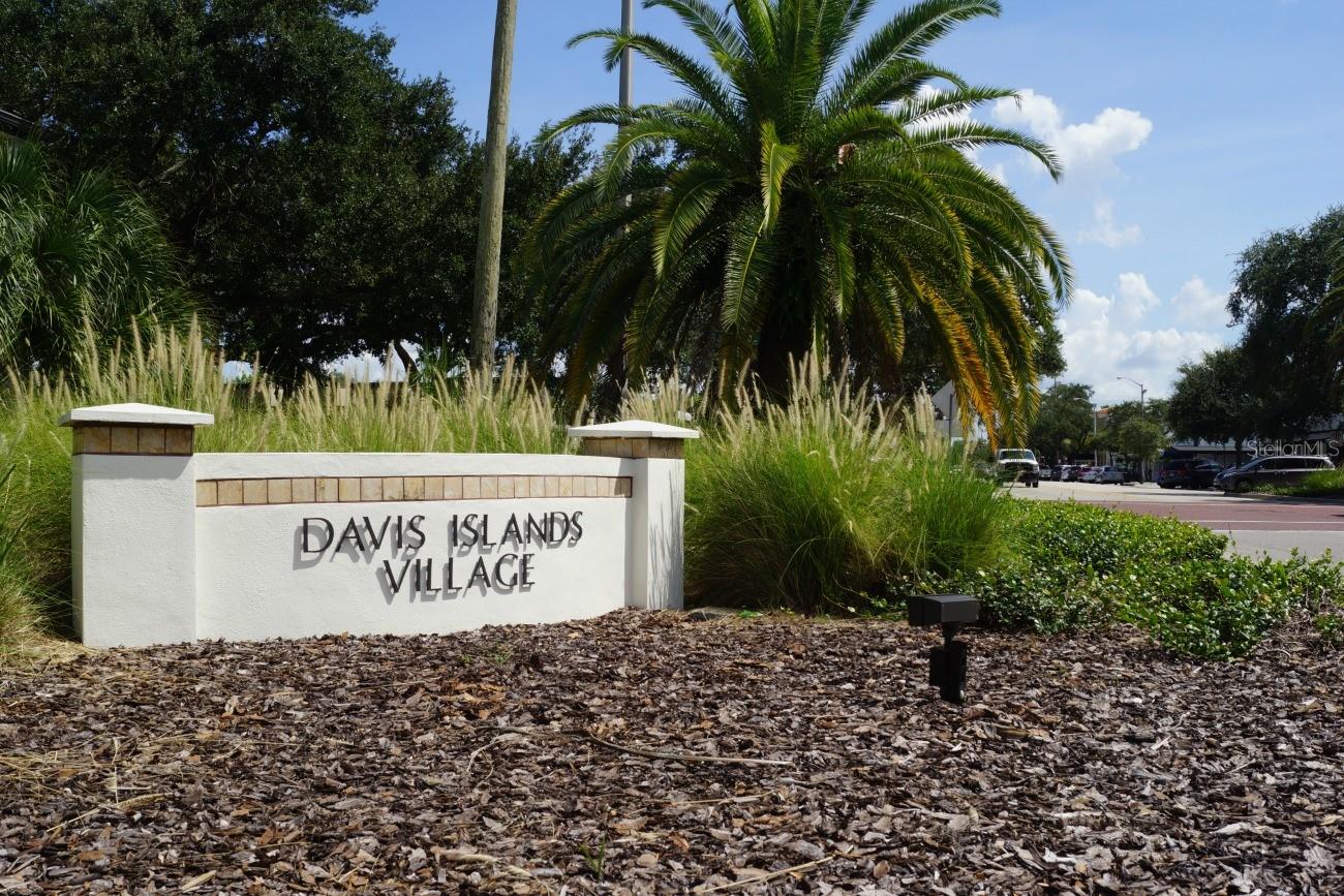 85 DAVIS BLVD #B, TAMPA, FL, 33606