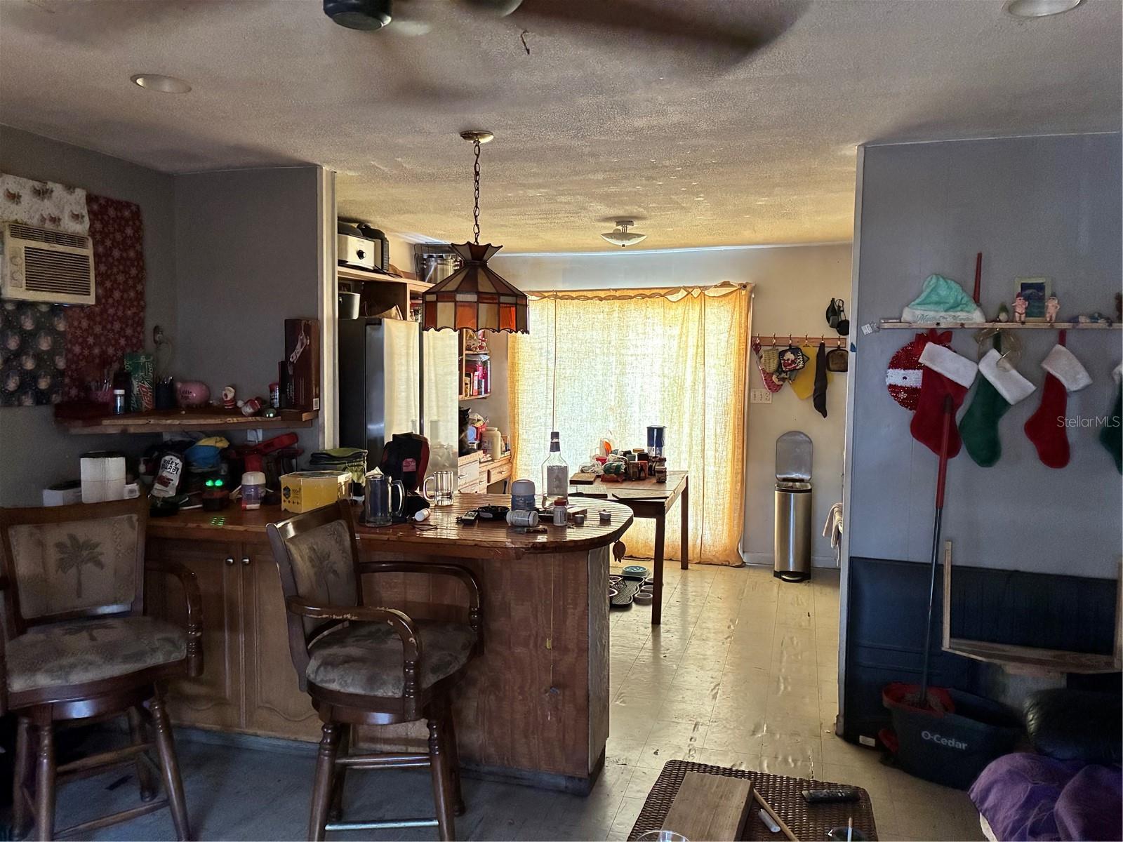 563 COCONUT AVE, GOODLAND, FL, 34140