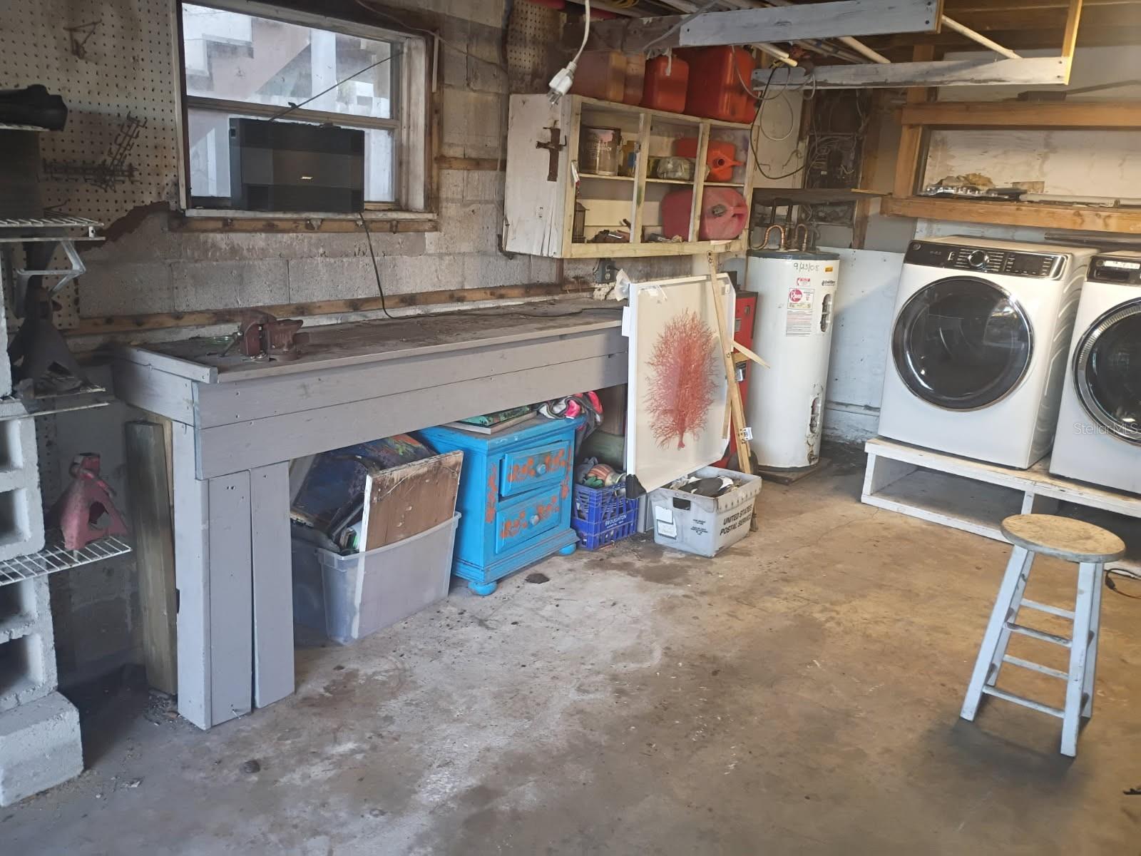 563 COCONUT AVE, GOODLAND, FL, 34140