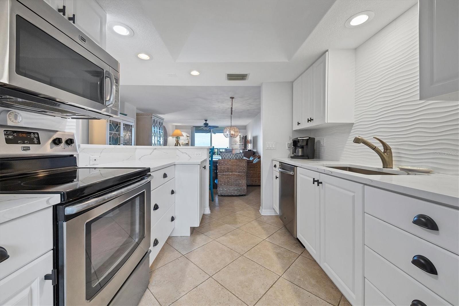 4325 GULF OF MEXICO DR #102, LONGBOAT KEY, FL, 34228