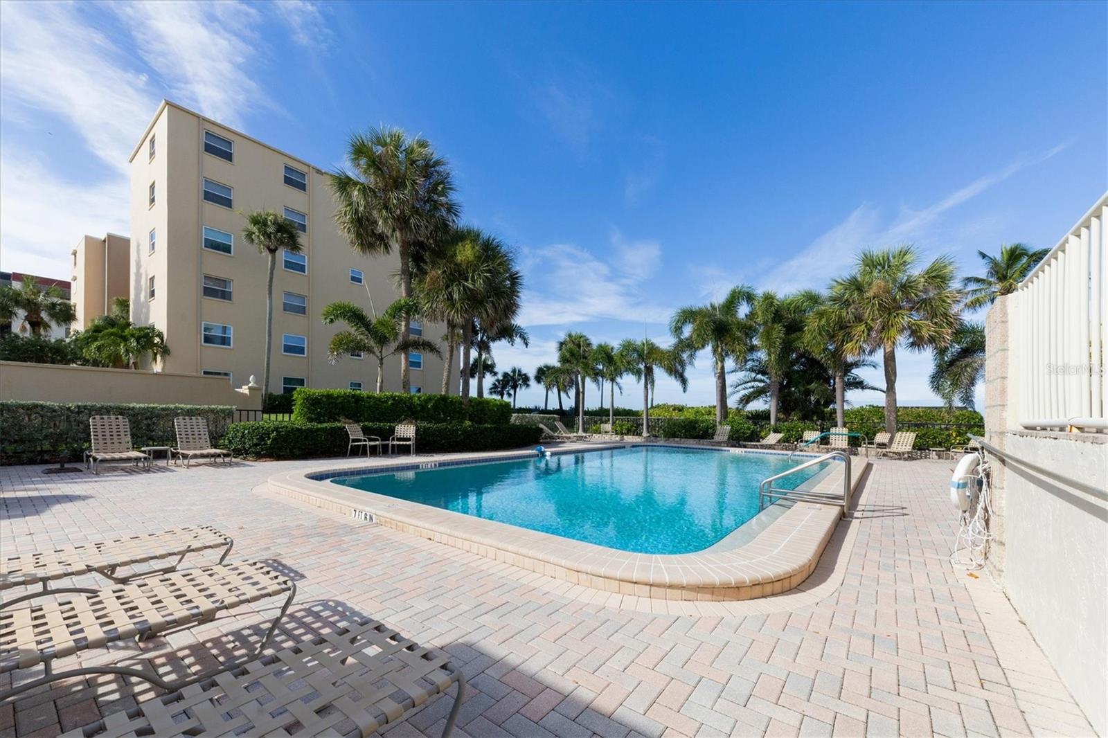 4325 GULF OF MEXICO DR #102, LONGBOAT KEY, FL, 34228