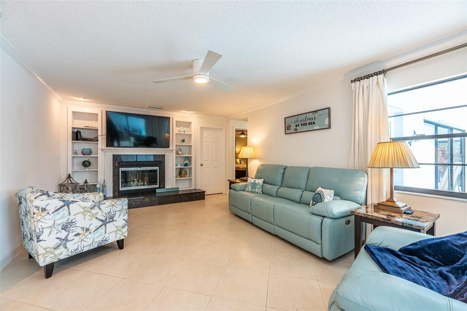 910 CHIPAWAY DR, APOLLO BEACH, FL, 33572
