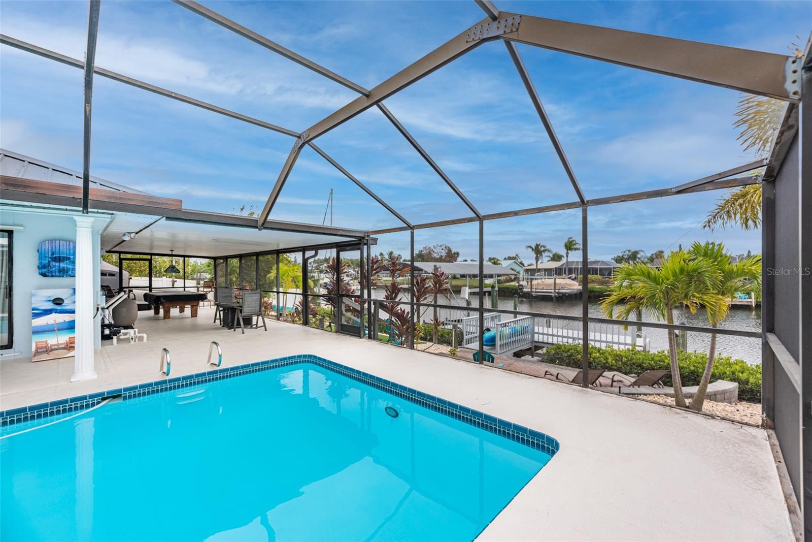 910 CHIPAWAY DR, APOLLO BEACH, FL, 33572