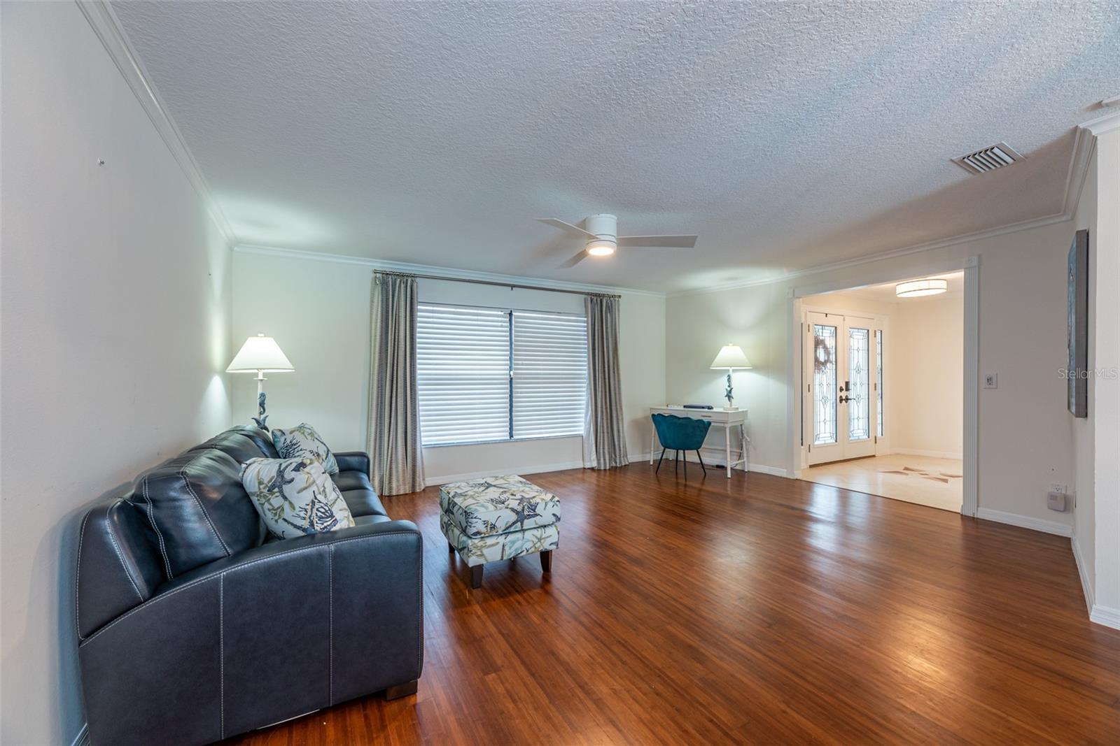 910 CHIPAWAY DR, APOLLO BEACH, FL, 33572