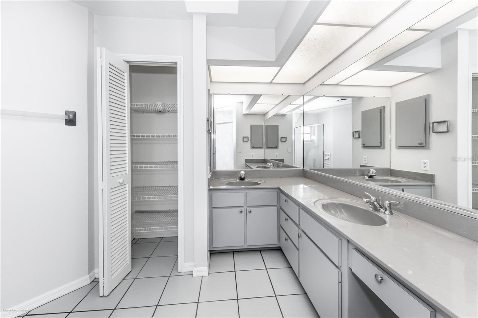 715 STURGEON PL, PUNTA GORDA, FL, 33950