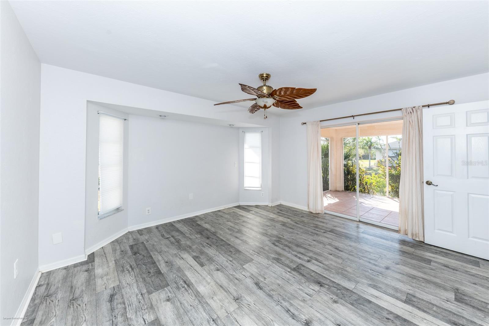 715 STURGEON PL, PUNTA GORDA, FL, 33950
