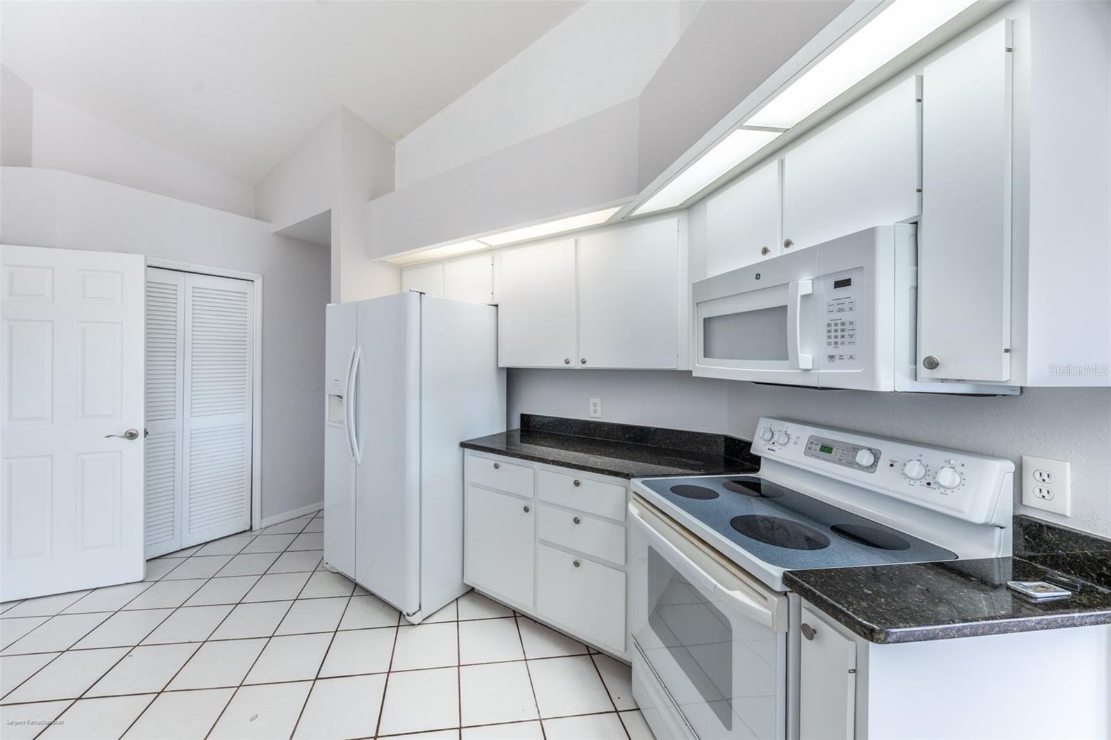 715 STURGEON PL, PUNTA GORDA, FL, 33950