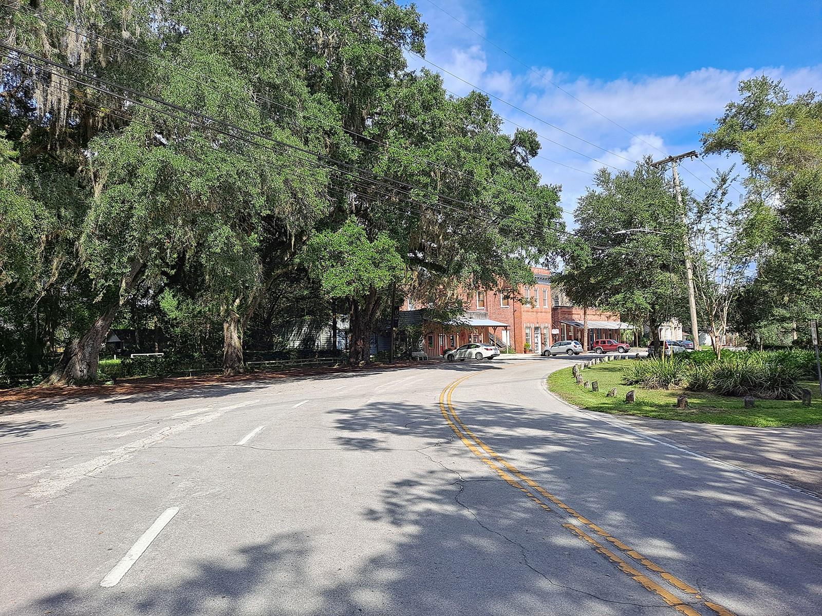 110 NE 1ST ST, MICANOPY, FL, 32667