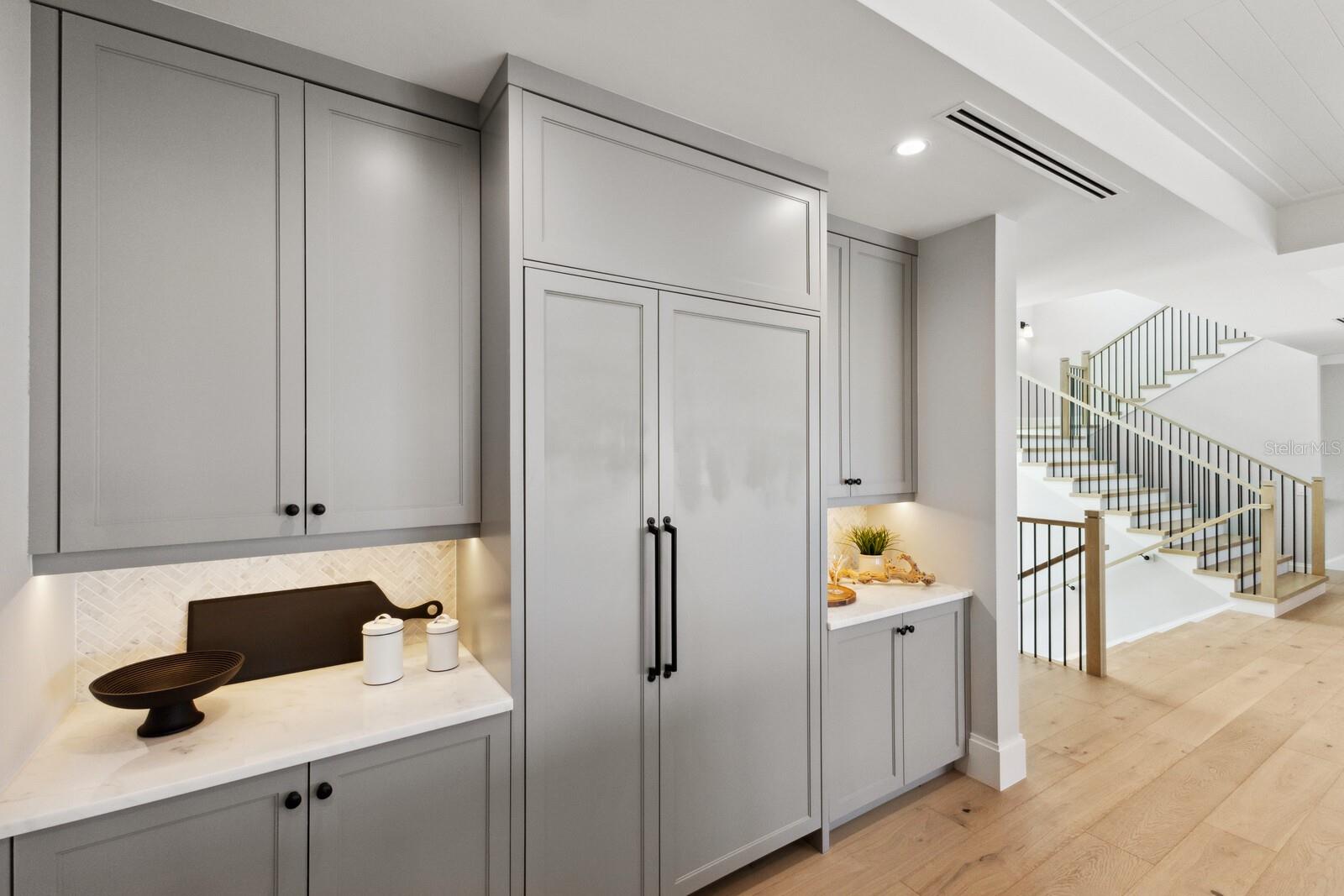 D6127374 Property Photo