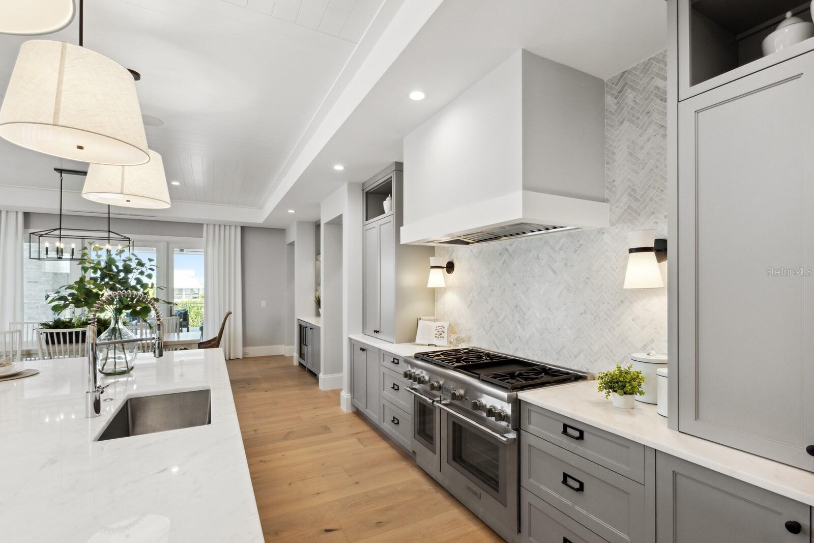 D6127374 Property Photo