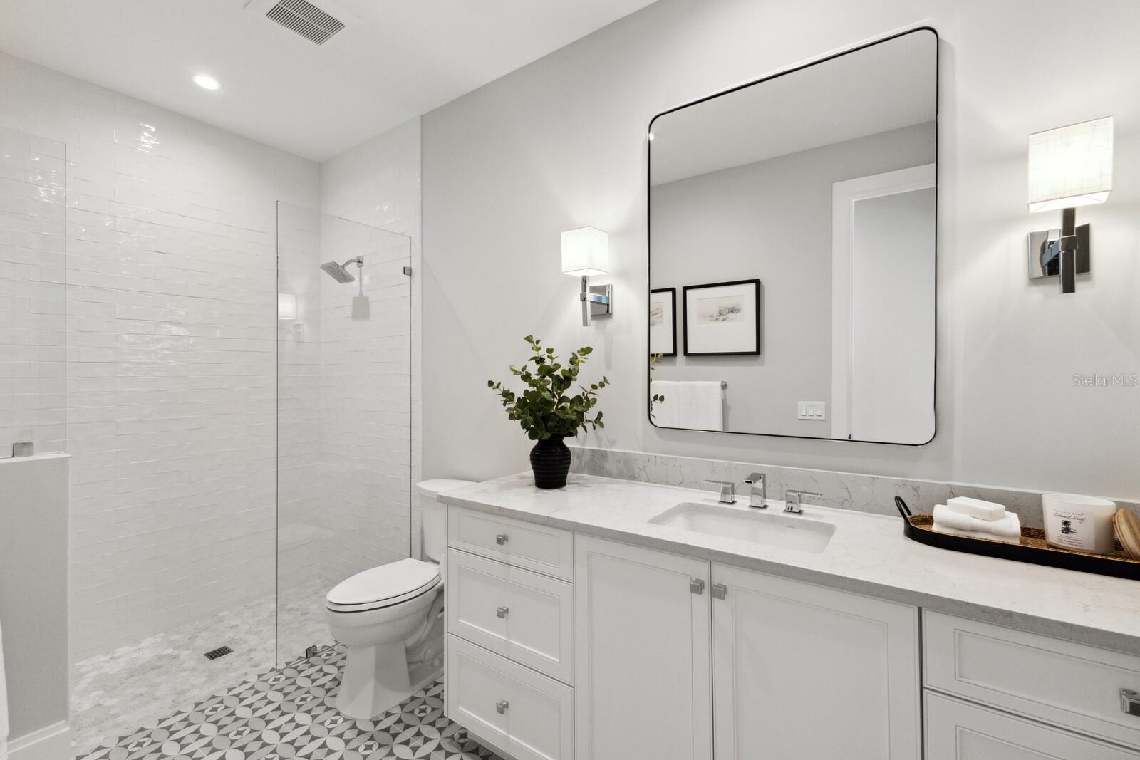 D6127374 Property Photo