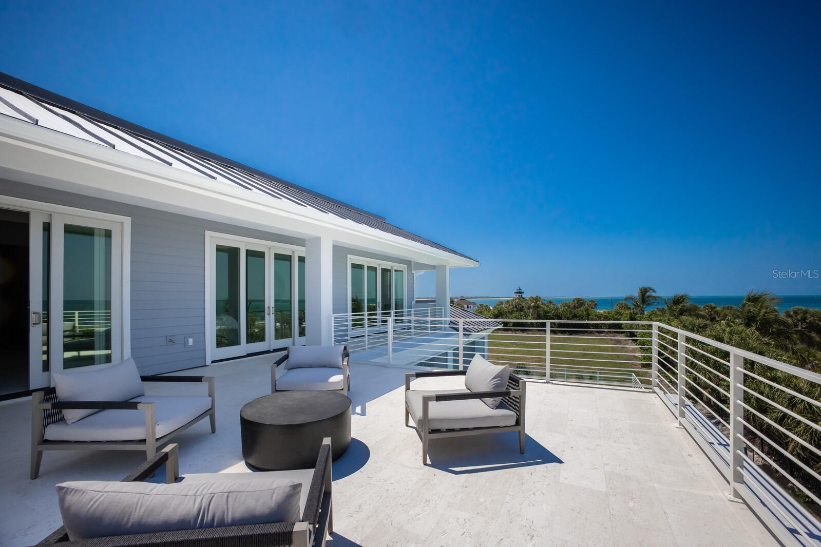 D6127374 Property Photo