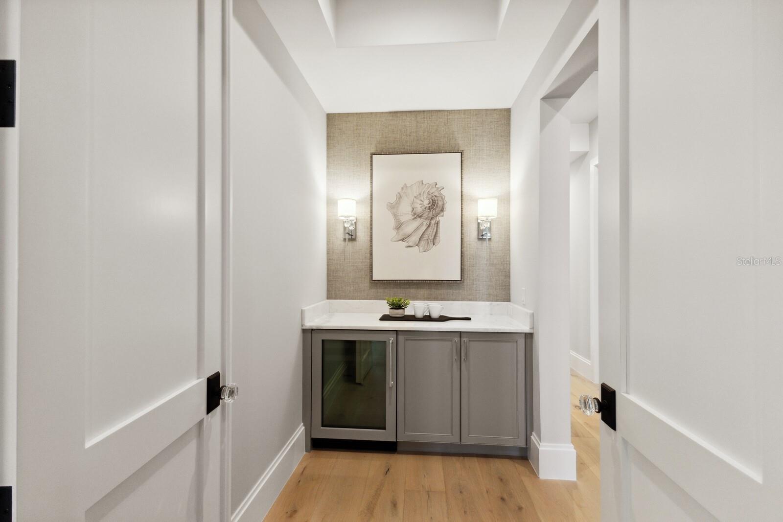 D6127374 Property Photo