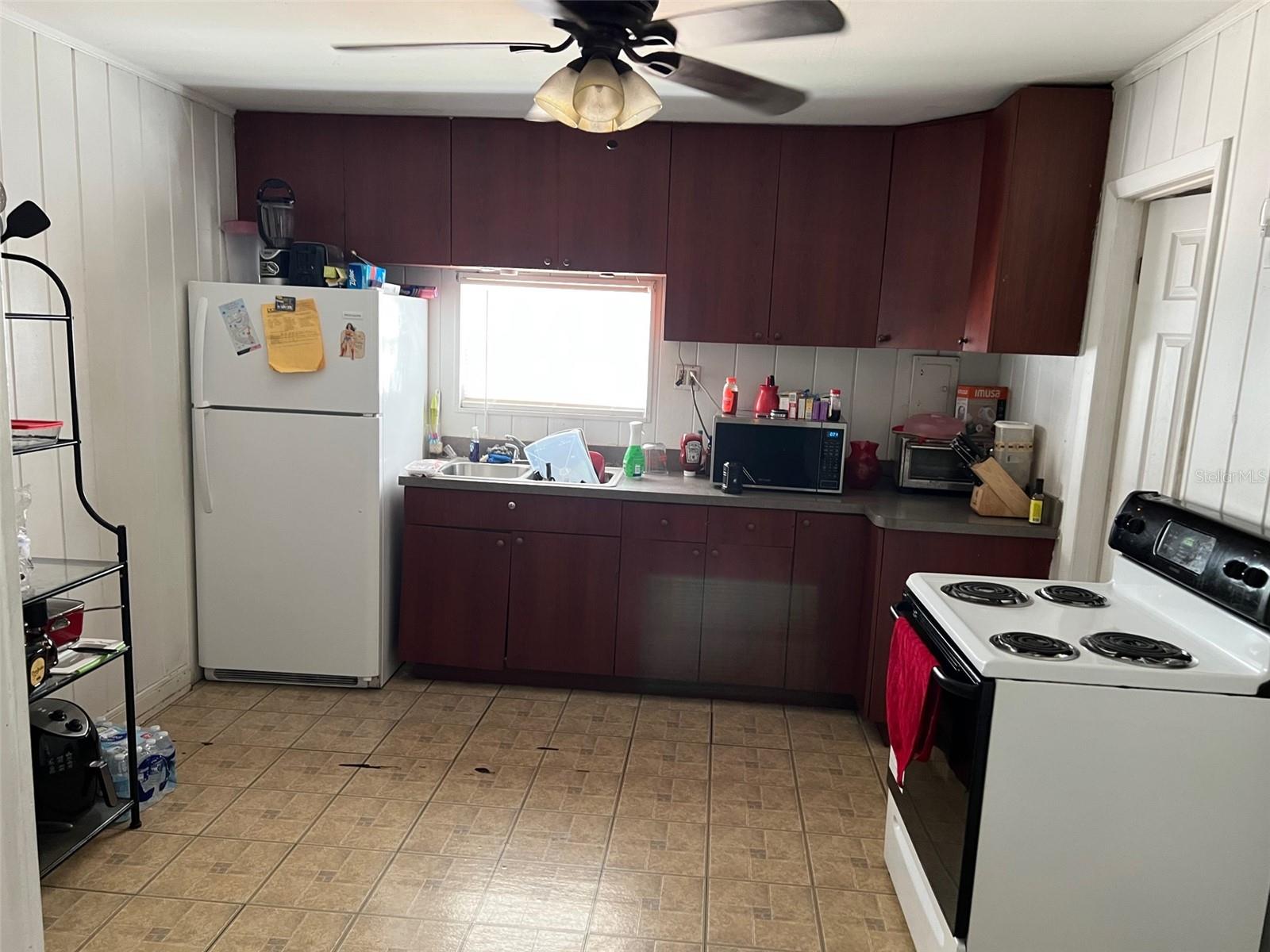 2734 53RD AVE N, ST PETERSBURG, FL, 33714