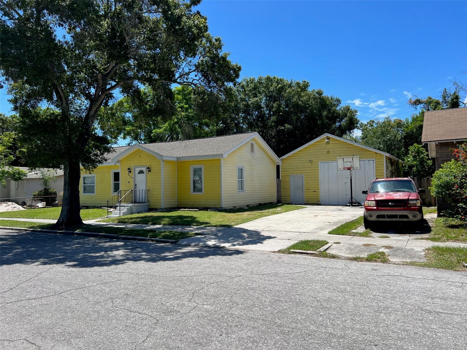 2734 53RD AVE N, ST PETERSBURG, FL, 33714
