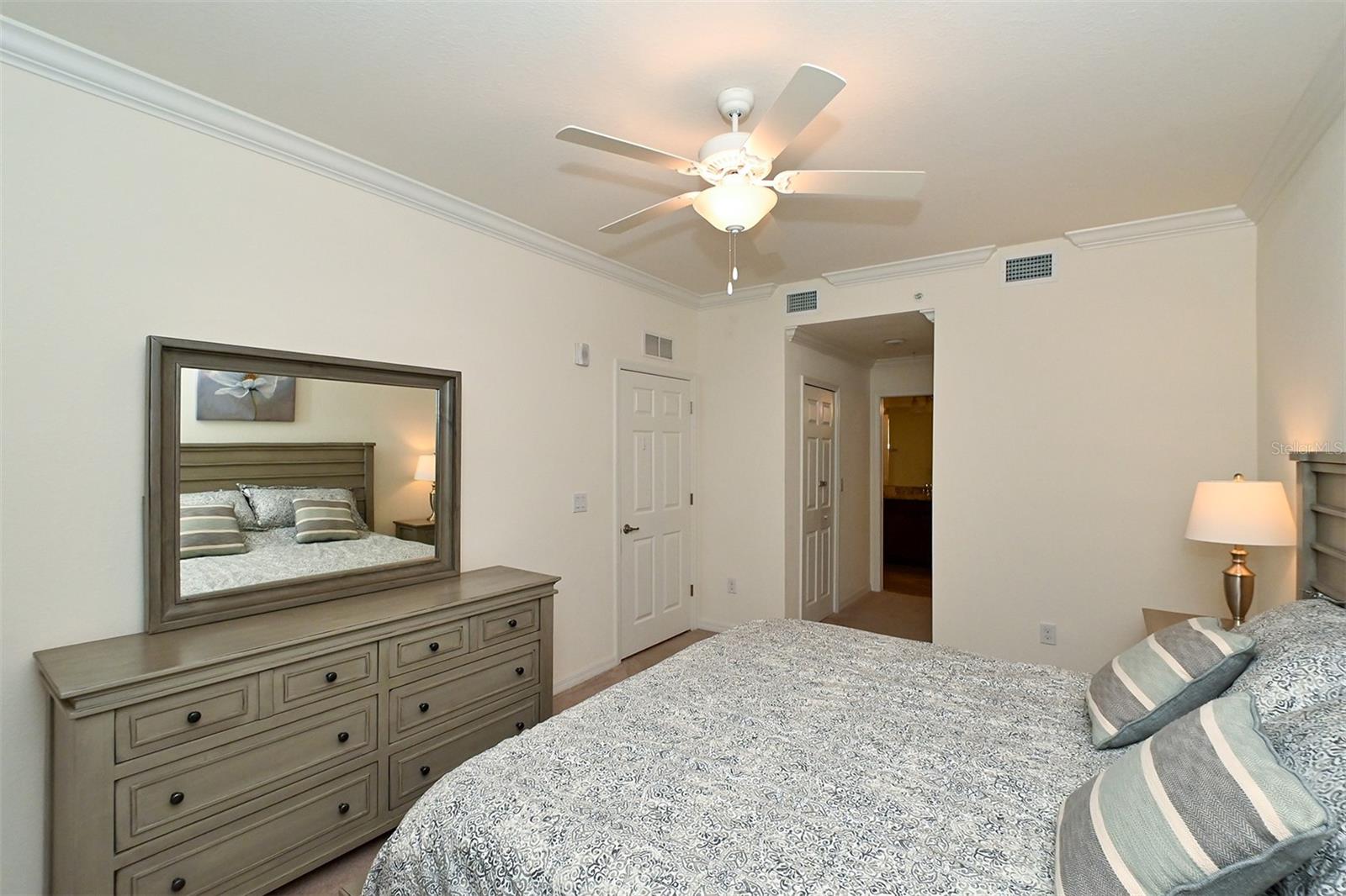 5567 PALMER CIR #104, BRADENTON, FL, 34211