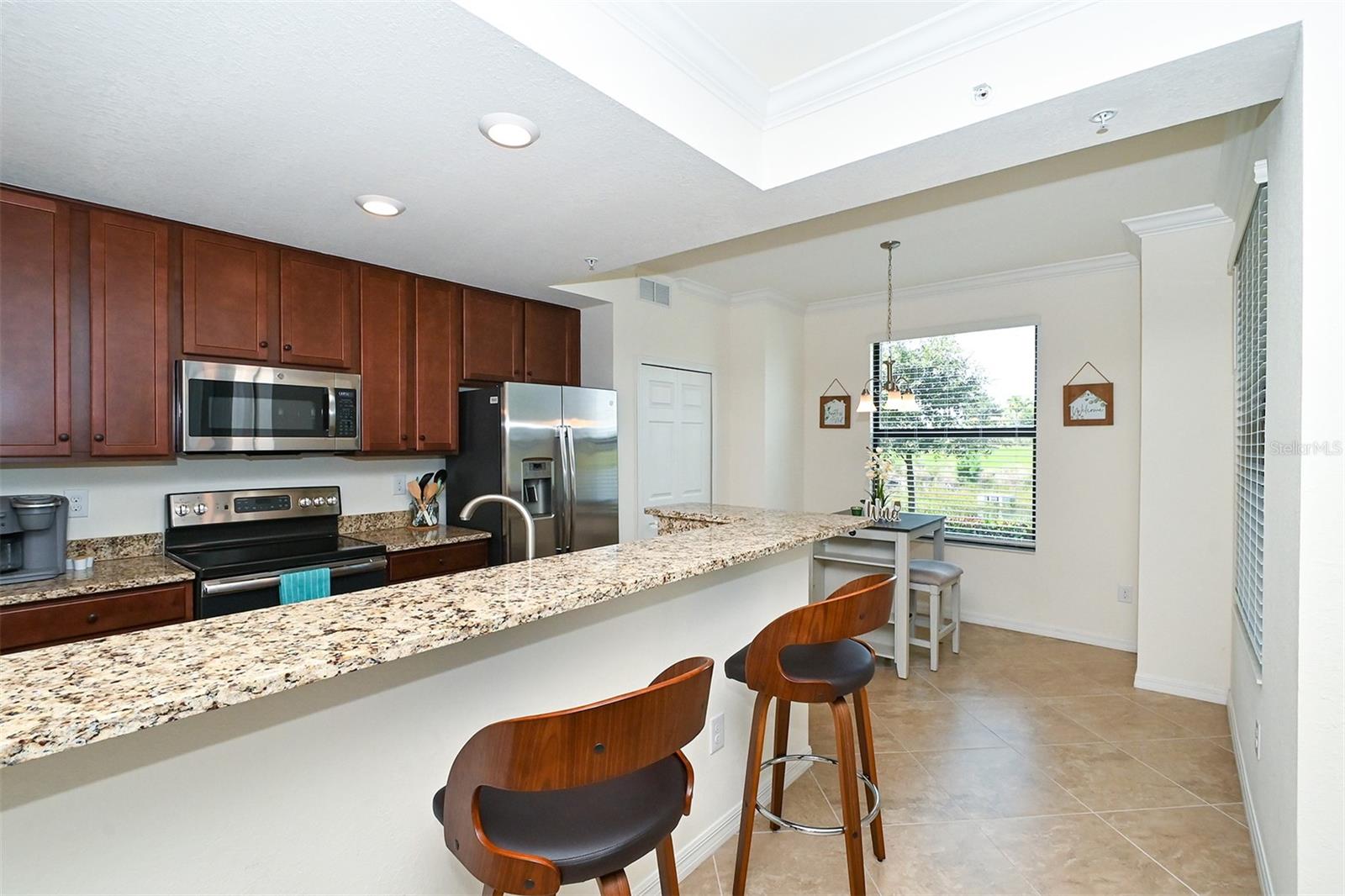 5567 PALMER CIR #104, BRADENTON, FL, 34211