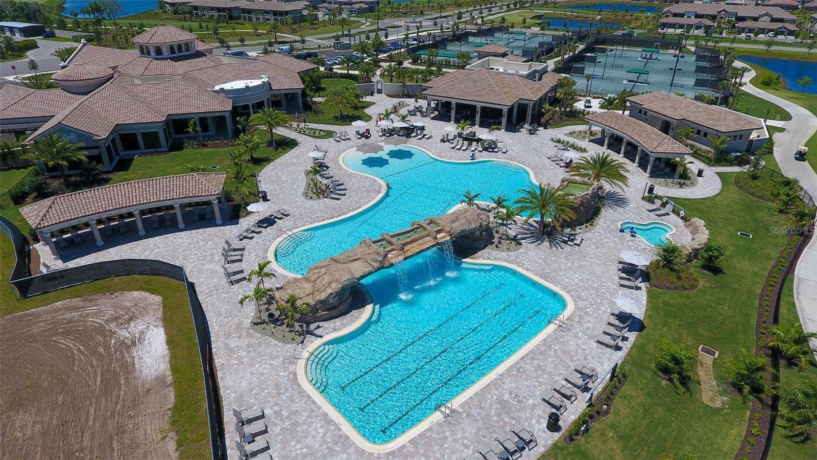 5567 PALMER CIR #104, BRADENTON, FL, 34211
