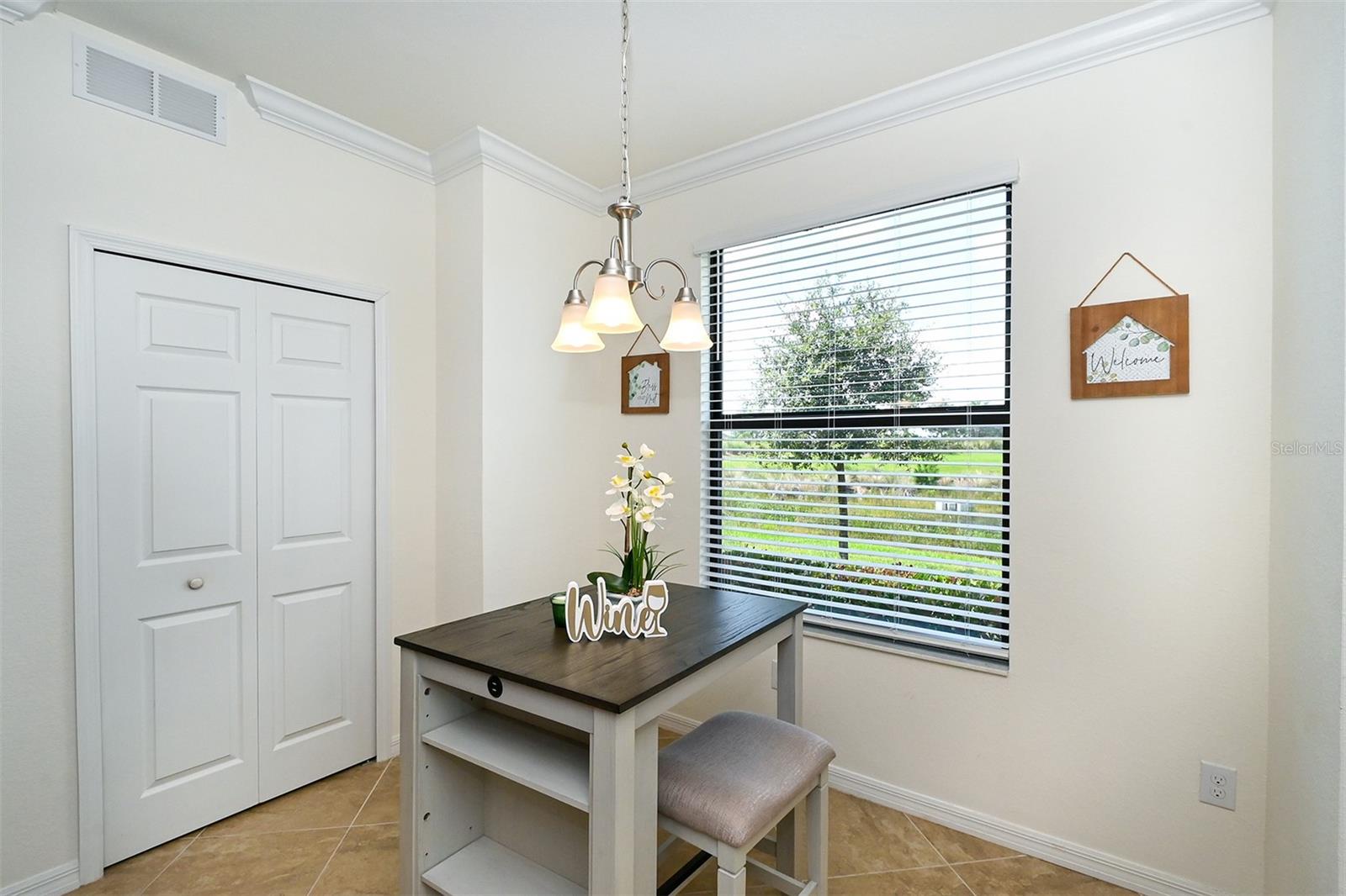 5567 PALMER CIR #104, BRADENTON, FL, 34211