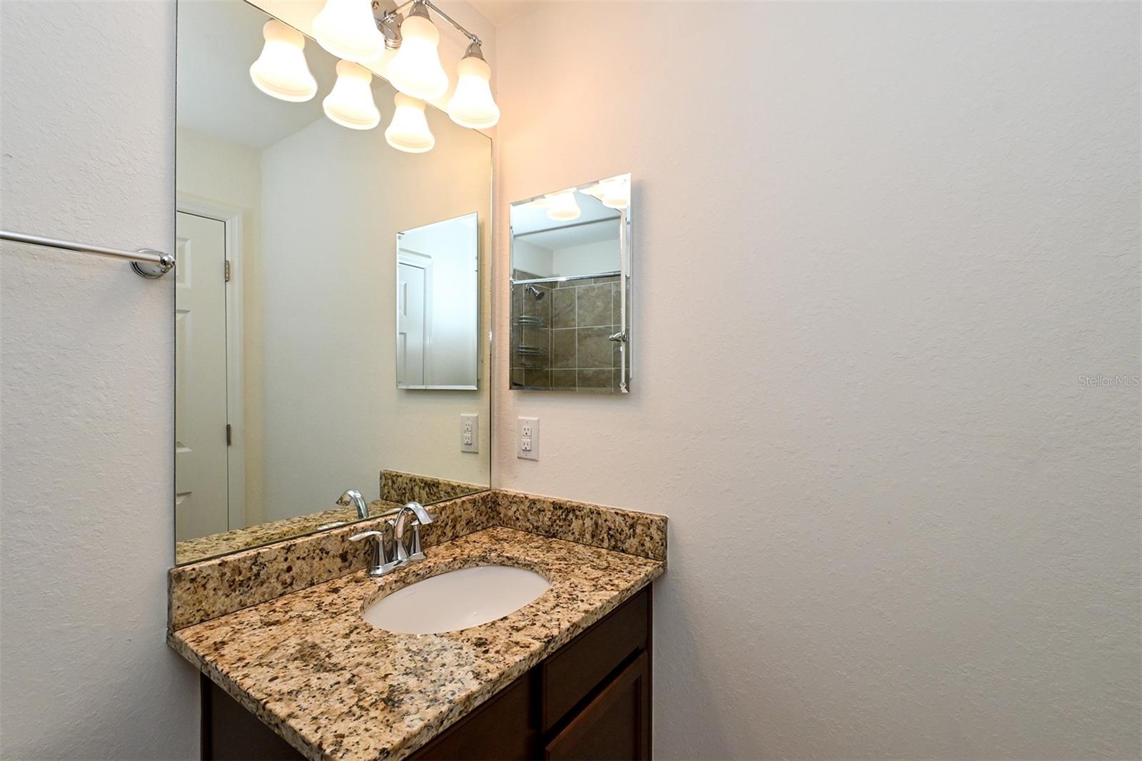 5567 PALMER CIR #104, BRADENTON, FL, 34211