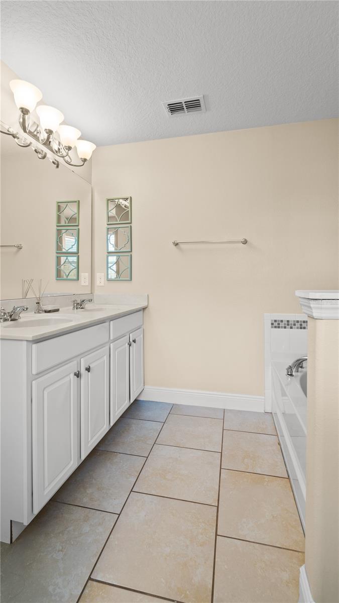 5144 OAKBOURNE AVE, DAVENPORT, FL, 33837