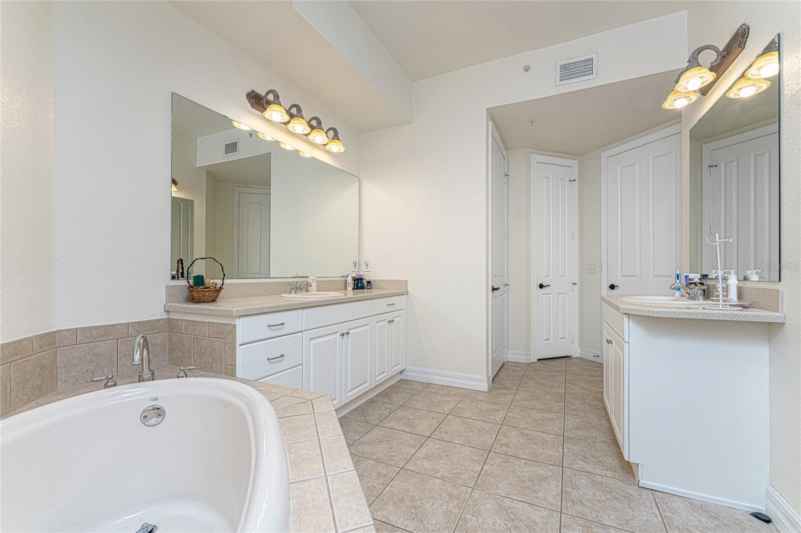 98 VIVANTE BLVD #217, PUNTA GORDA, FL, 33950