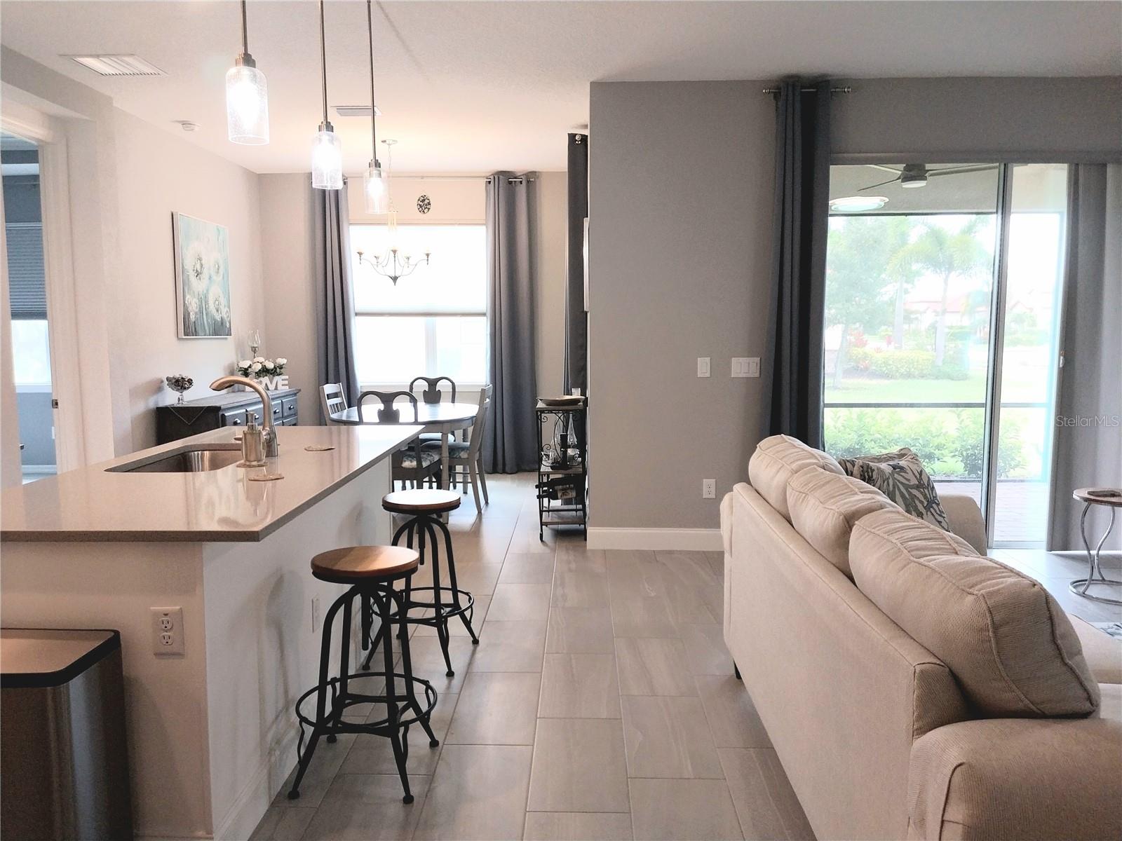 10102 CARNOUSTIE PL, BRADENTON, FL, 34211