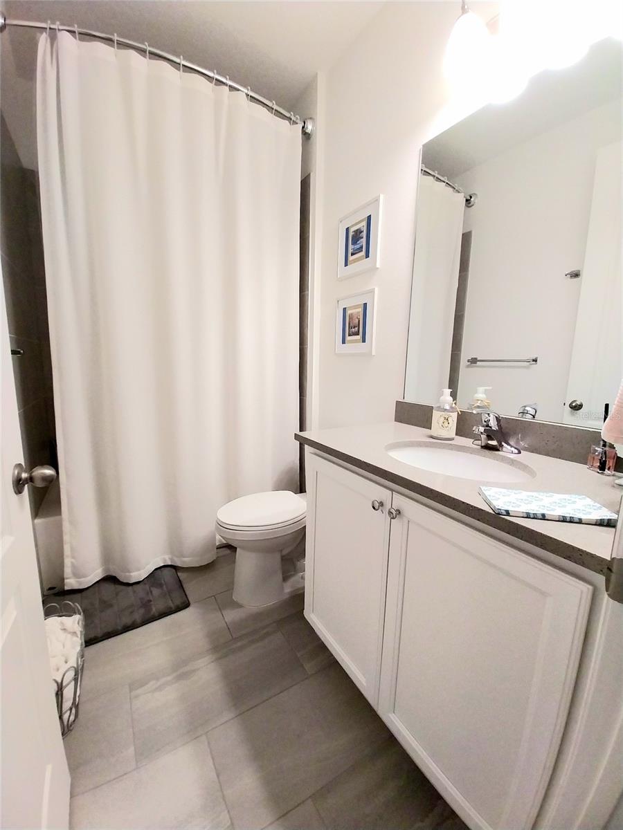 10102 CARNOUSTIE PL, BRADENTON, FL, 34211