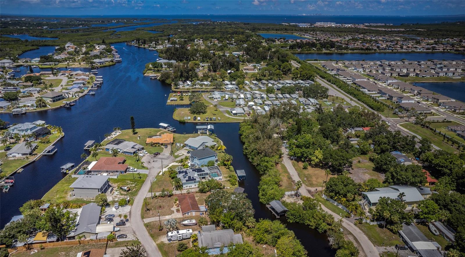 817 2ND AVE NW, RUSKIN, FL, 33570
