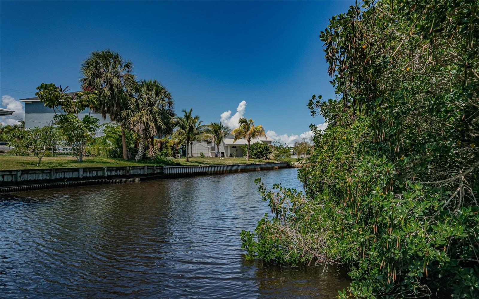 817 2ND AVE NW, RUSKIN, FL, 33570