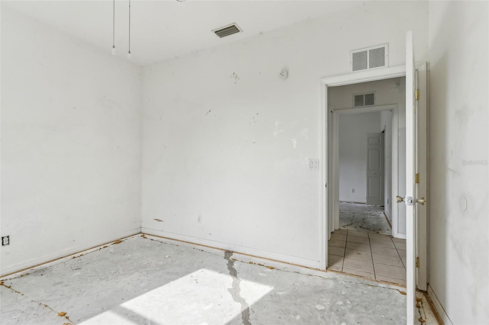 2781 SHADY AVE, NORTH PORT, FL, 34286