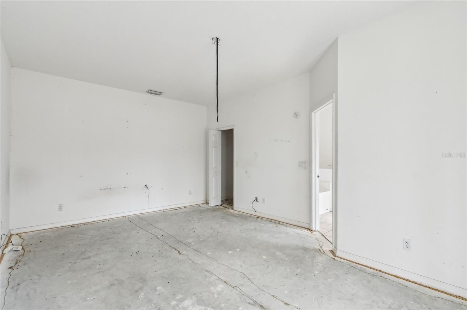 2781 SHADY AVE, NORTH PORT, FL, 34286