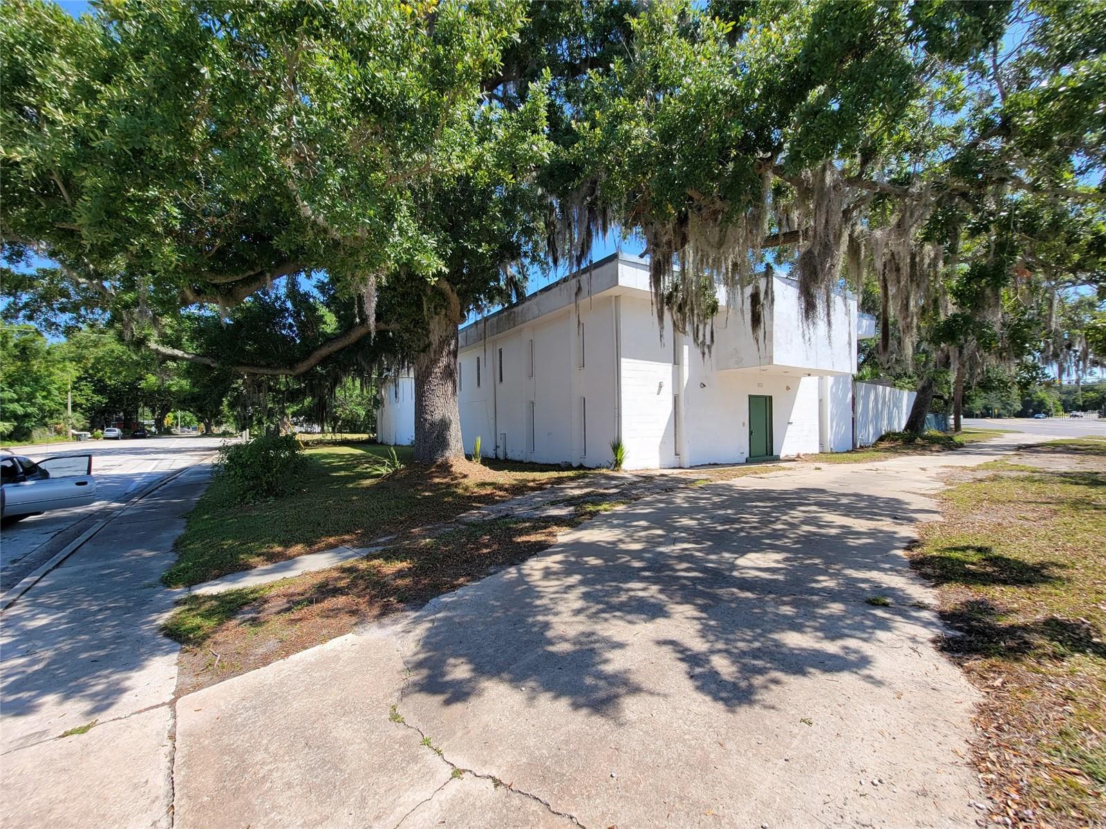 420 GEORGE W ENGRAM BLVD, DAYTONA BEACH, FL, 32114