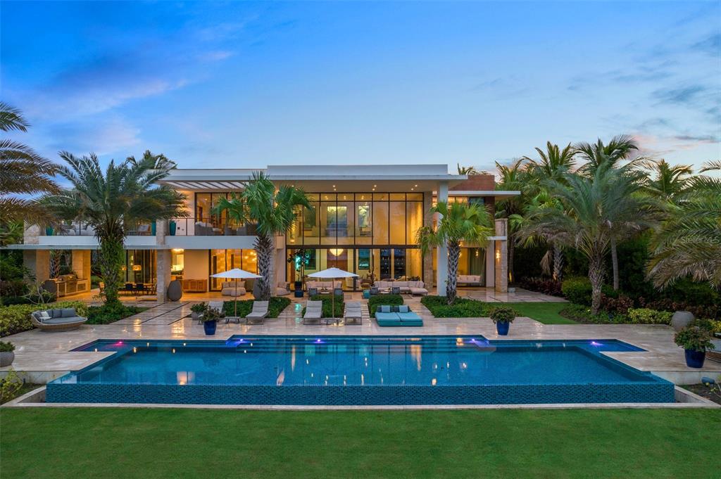 PR9097305 Property Photo