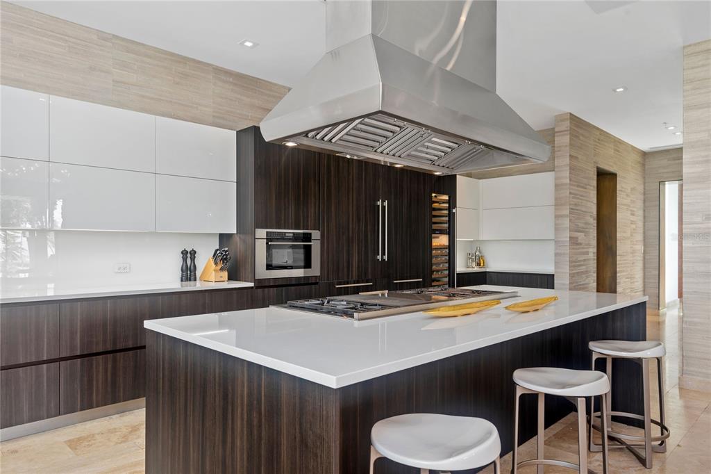 PR9097305 Property Photo