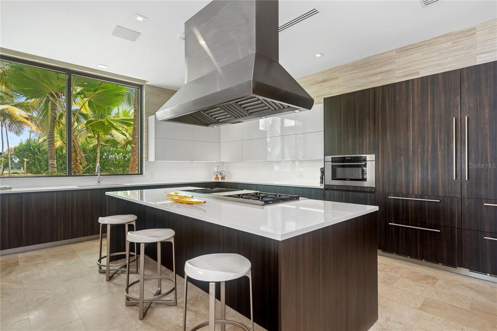 PR9097305 Property Photo