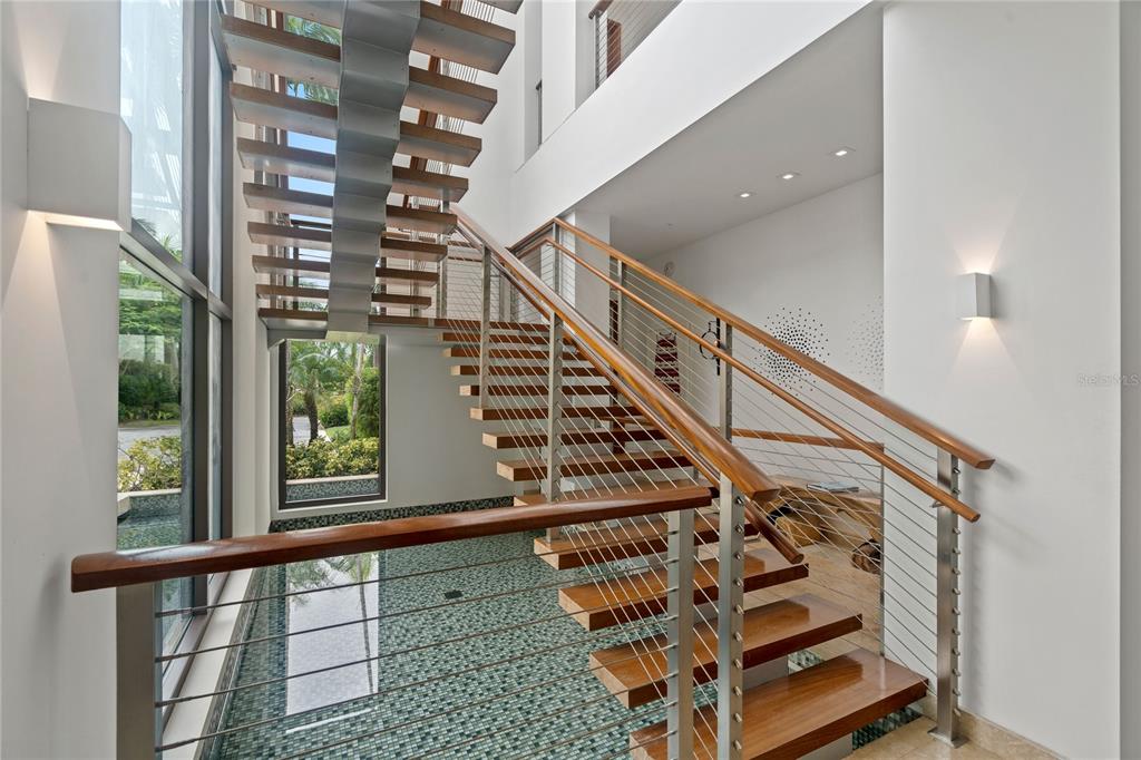 PR9097305 Property Photo