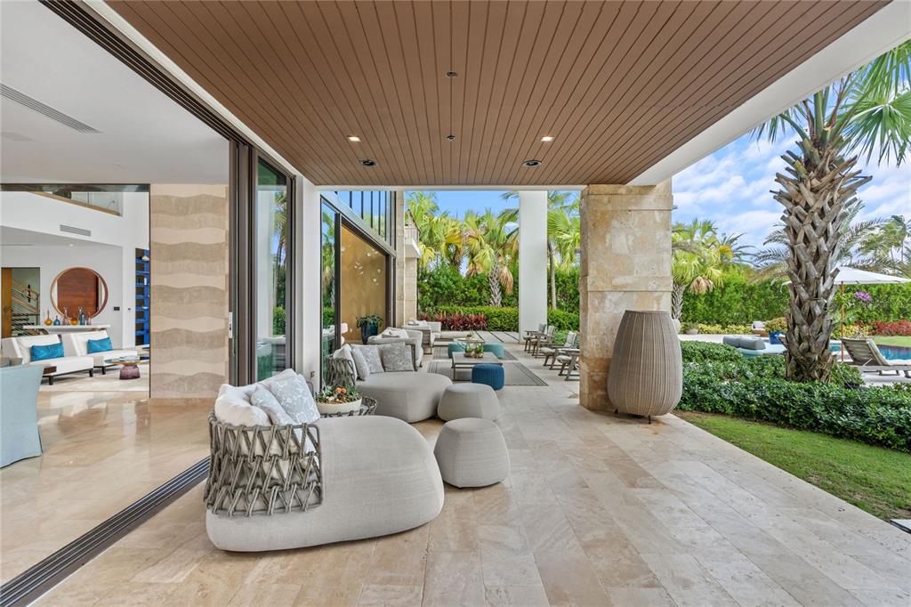 PR9097305 Property Photo