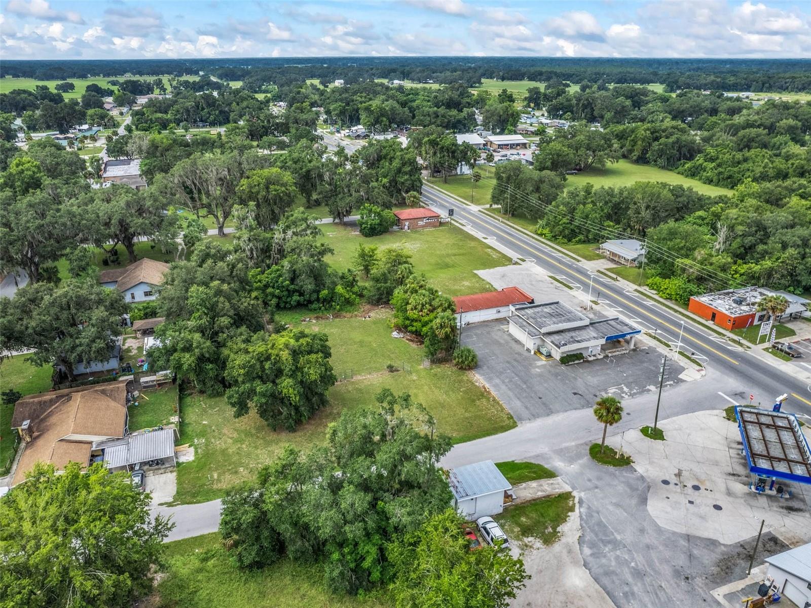 267 & 281 N MARKET BLVD, WEBSTER, FL, 33597