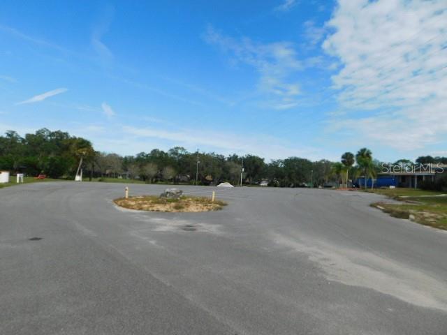 34450 WHISPERING OAKS BLVD, DADE CITY, FL, 33523