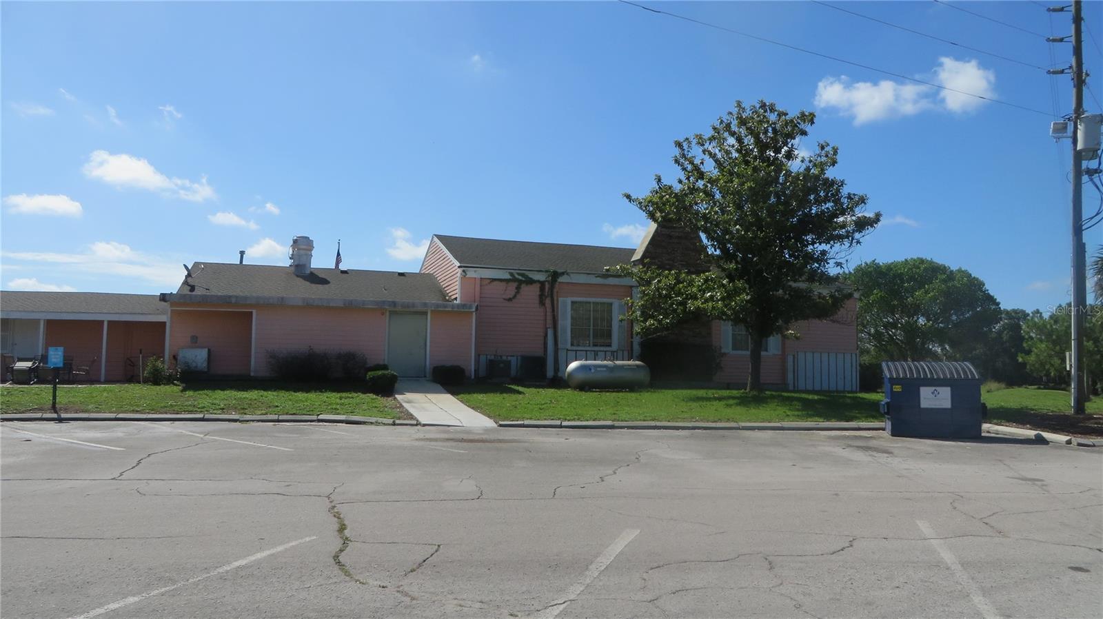 34450 WHISPERING OAKS BLVD, DADE CITY, FL, 33523