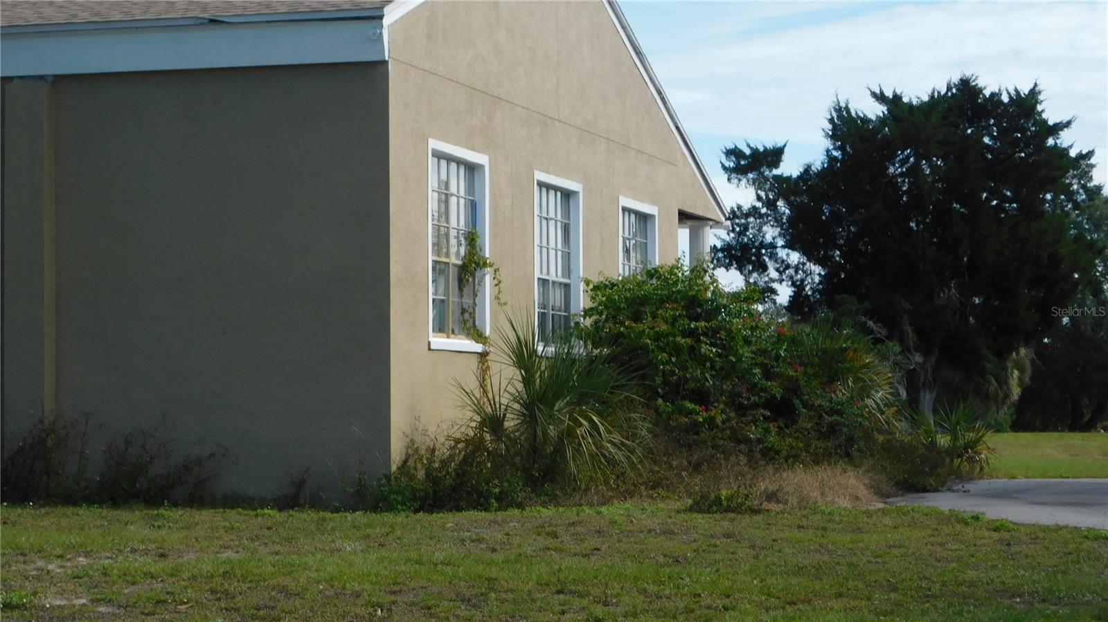 34450 WHISPERING OAKS BLVD, DADE CITY, FL, 33523