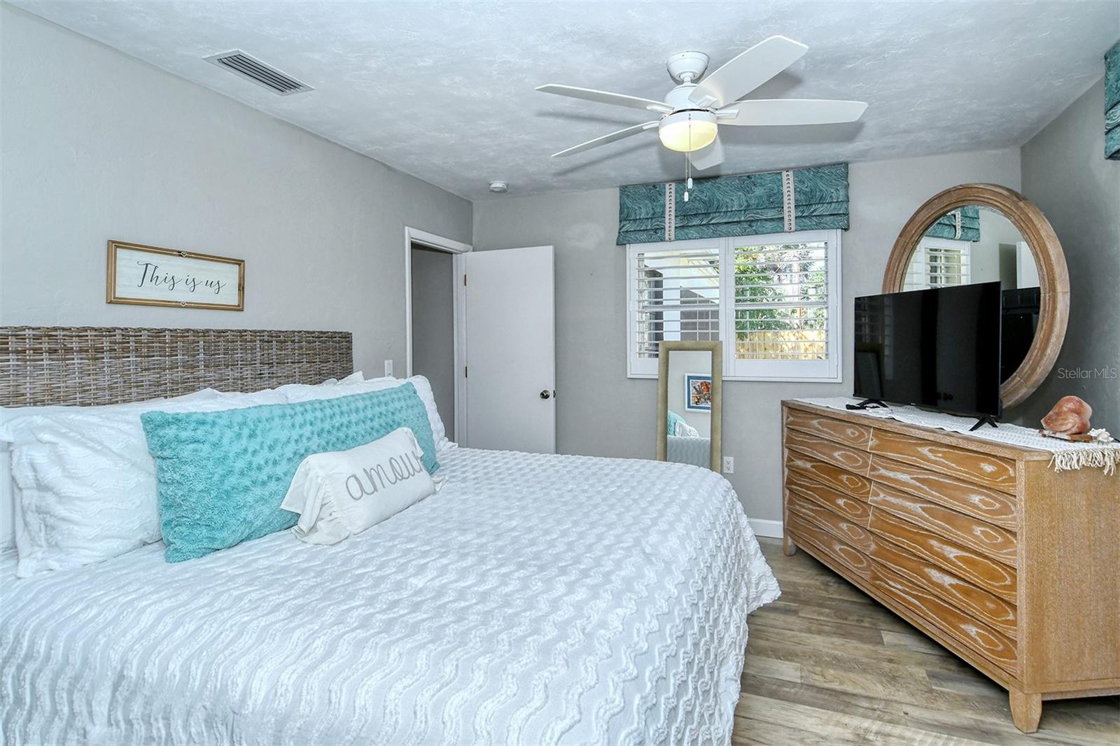 6758 S LOCKWOOD RIDGE RD, SARASOTA, FL, 34231