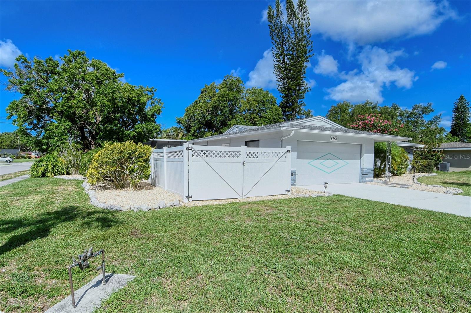 6758 S LOCKWOOD RIDGE RD, SARASOTA, FL, 34231