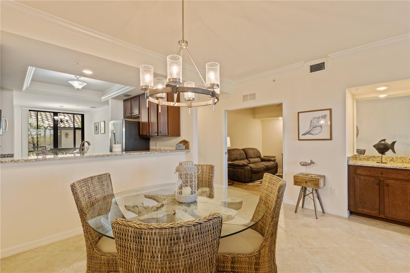 5558 PALMER CIR #102, BRADENTON, FL, 34211